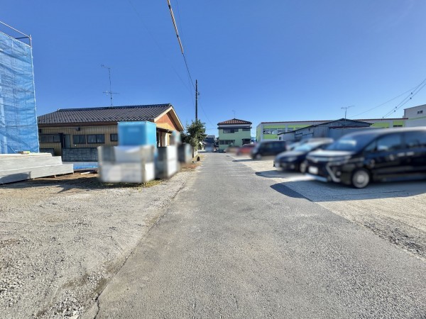 吉川市大字上内川、新築一戸建ての画像です