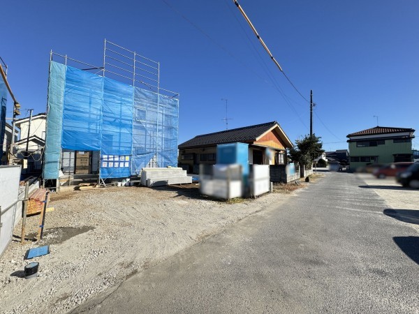 吉川市大字上内川、新築一戸建ての画像です