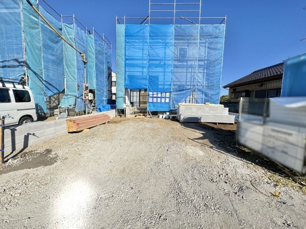 吉川市大字上内川、新築一戸建ての画像です