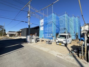 吉川市大字上内川、新築一戸建ての画像です