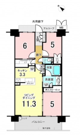 三郷市彦成、マンションの間取り画像です