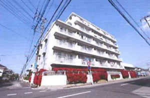 三郷市早稲田、マンションの画像です