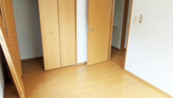 三郷市彦成、中古一戸建ての画像です