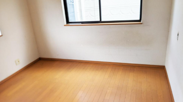 三郷市彦成、中古一戸建ての画像です
