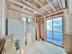 吉川市大字共保、新築一戸建ての画像です