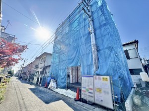 吉川市大字共保、新築一戸建ての画像です