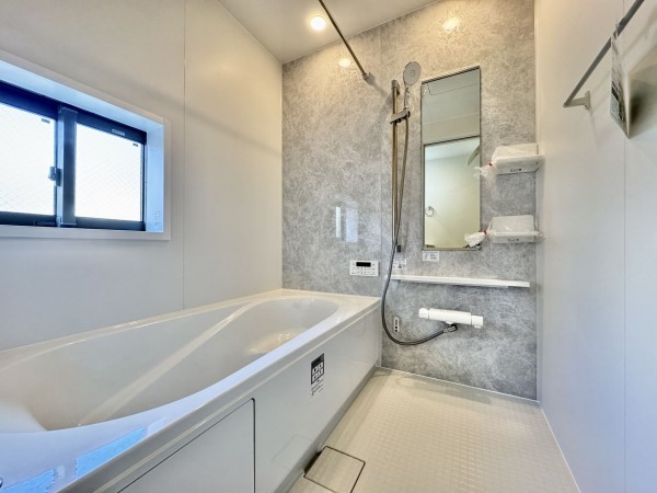 吉川市大字共保、新築一戸建ての画像です