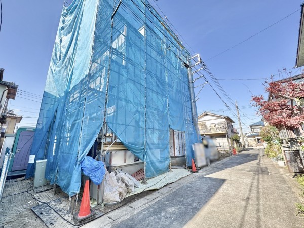 吉川市大字共保、新築一戸建ての画像です