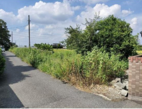 吉川市中井、土地の画像です