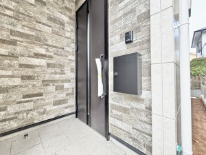 吉川市新栄、新築一戸建ての画像です