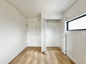 吉川市新栄、新築一戸建ての画像です