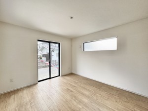 吉川市新栄、新築一戸建ての画像です