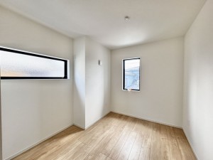 吉川市新栄、新築一戸建ての画像です