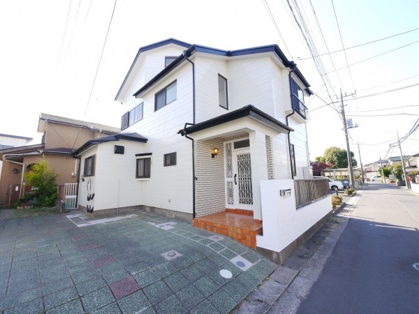 三郷市彦成、中古一戸建ての画像です