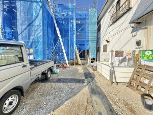 吉川市新栄、新築一戸建ての画像です