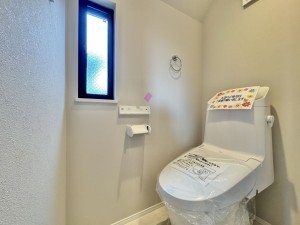 三郷市栄、新築一戸建ての画像です