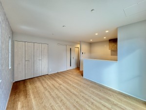 三郷市栄、新築一戸建ての画像です