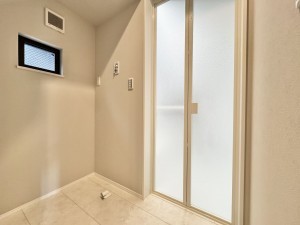 三郷市栄、新築一戸建ての画像です