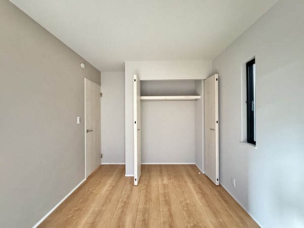 三郷市栄、新築一戸建ての画像です