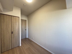 三郷市さつき平、マンションの画像です