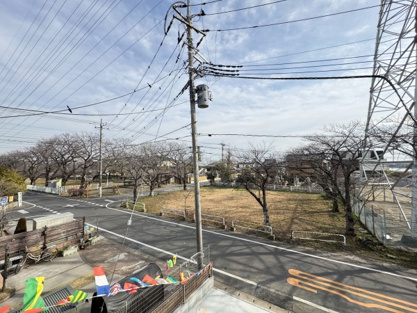 吉川市道庭、新築一戸建ての画像です