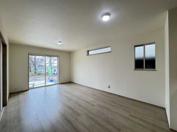 吉川市道庭、新築一戸建ての画像です