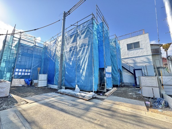 三郷市鷹野、新築一戸建ての画像です