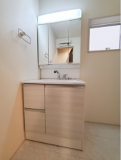 三郷市天神、新築一戸建ての画像です