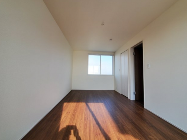 三郷市天神、新築一戸建ての画像です