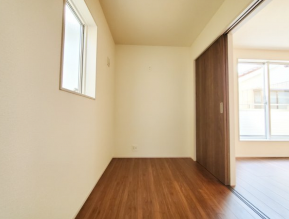 三郷市天神、新築一戸建ての画像です