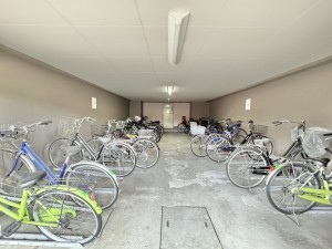 吉川市保、マンションの画像です