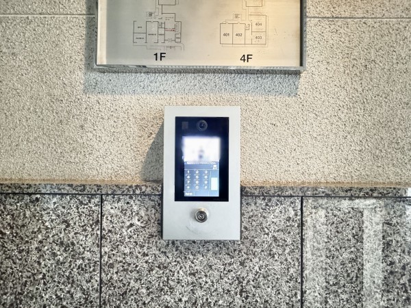 吉川市保、マンションの画像です