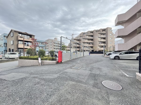 吉川市保、マンションの画像です