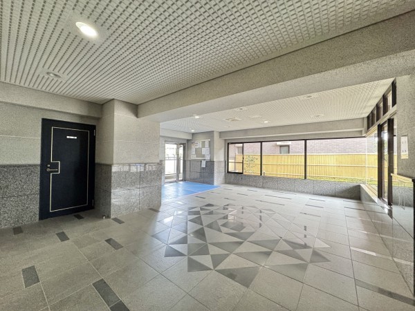 吉川市保、マンションの画像です