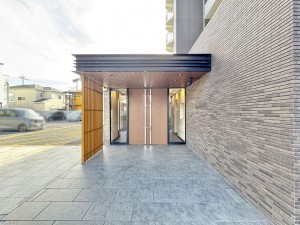 吉川市大字保、マンションの画像です