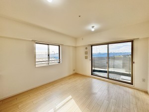 吉川市大字保、マンションの画像です