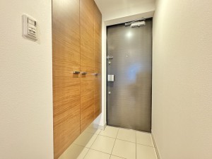 吉川市大字保、マンションの画像です