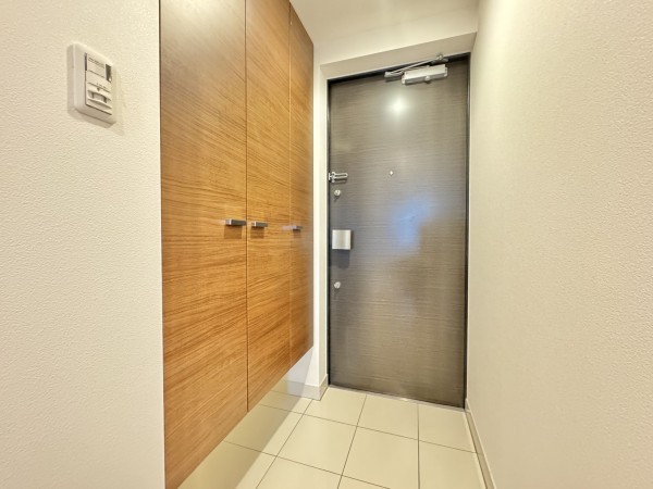 吉川市大字保、マンションの画像です