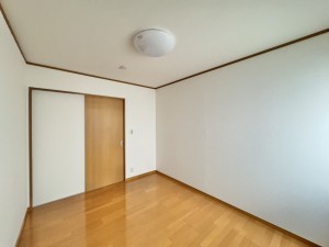 吉川市中央、中古一戸建ての画像です