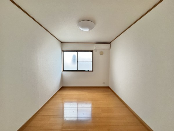 吉川市中央、中古一戸建ての画像です