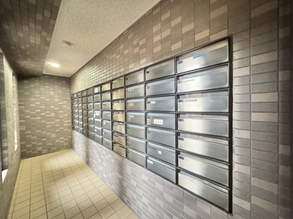 吉川市大字保、マンションの画像です