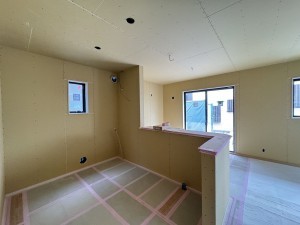 吉川市栄町、新築一戸建てのキッチン画像です