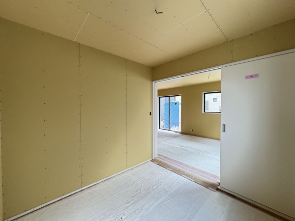 吉川市栄町、新築一戸建ての内装画像です