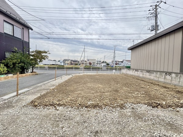 吉川市栄町、新築一戸建ての画像です