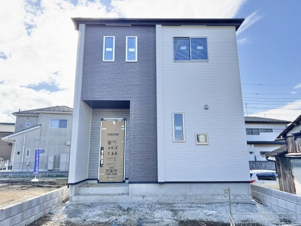 三郷市戸ケ崎、新築一戸建ての画像です