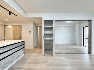 吉川市きよみ野、マンションの画像です