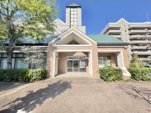 吉川市きよみ野、マンションの画像です