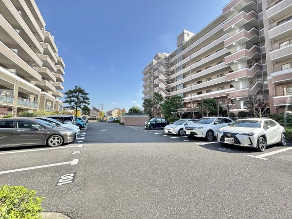 吉川市きよみ野、マンションの画像です