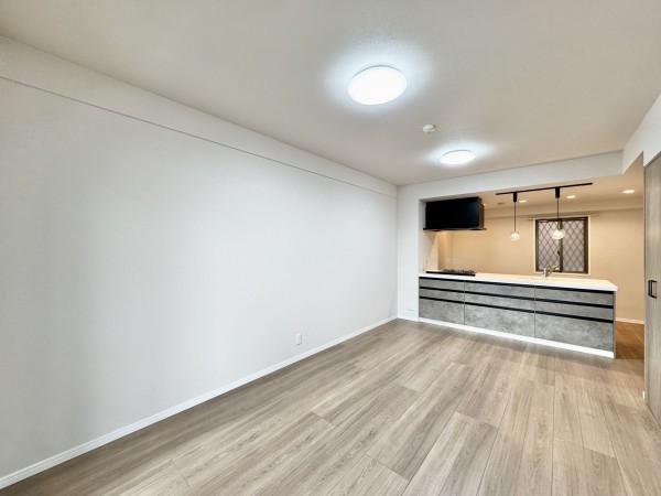 吉川市きよみ野、マンションの画像です