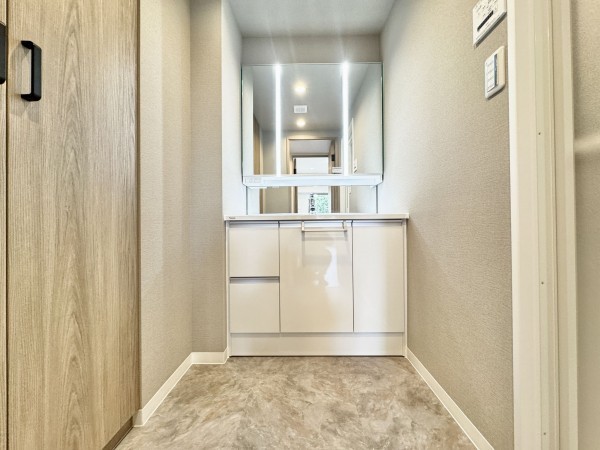 吉川市きよみ野、マンションの画像です